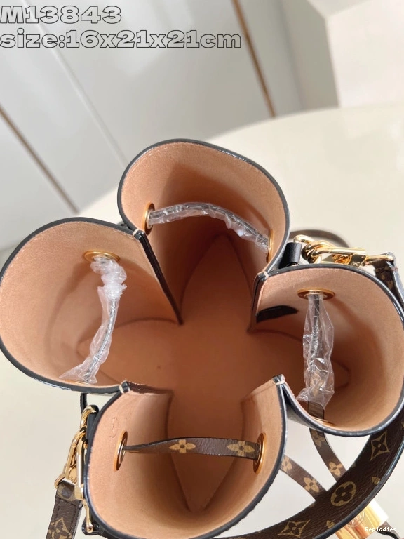 Rep ladies Bloom PM-16*21*121CM Vuitton Louis 0713